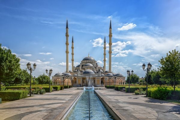Discovering Russia's Architectural Jewels: A DIY Journey Through Mosques