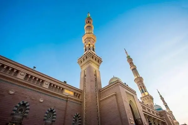 Sehari di Madinah - Perjalanan Seorang Jemaah