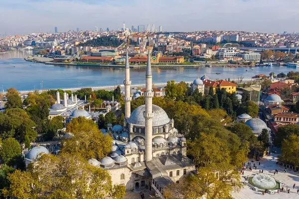 How to Plan a 9-Day Trip to Turkey and Saudi Arabia