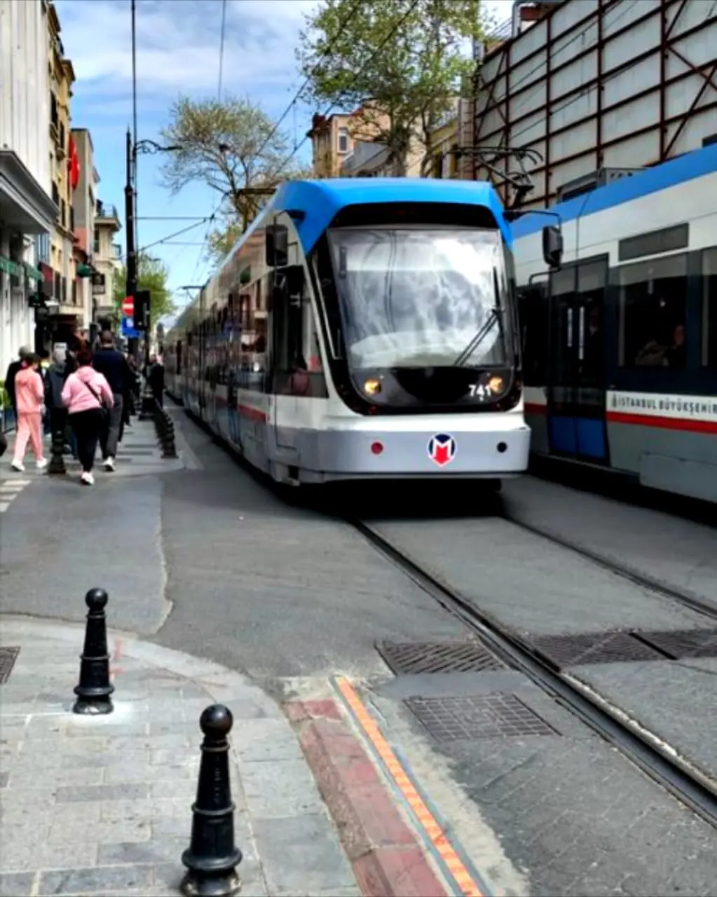 Istanbul tram.webp