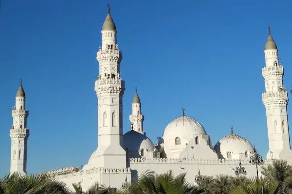 Masjid yang Mesti Dikunjungi di Madinah Semasa Umrah, Bahagian Pertama